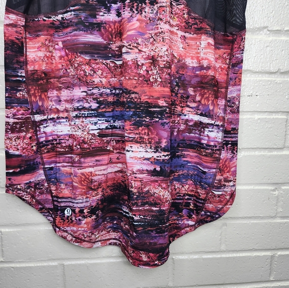 Lululemon Womens Dahliascape Multi Black Sculpt Tank II - Picture 7 of 8